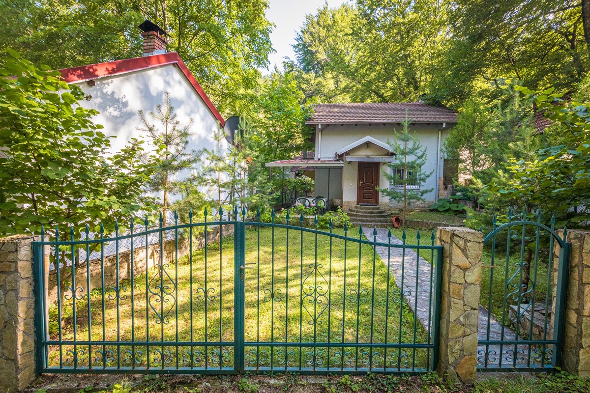 Villa für Kurzaufenthalte in Kozuf - Smrdliva Voda - approx. 100 m2 over two levels